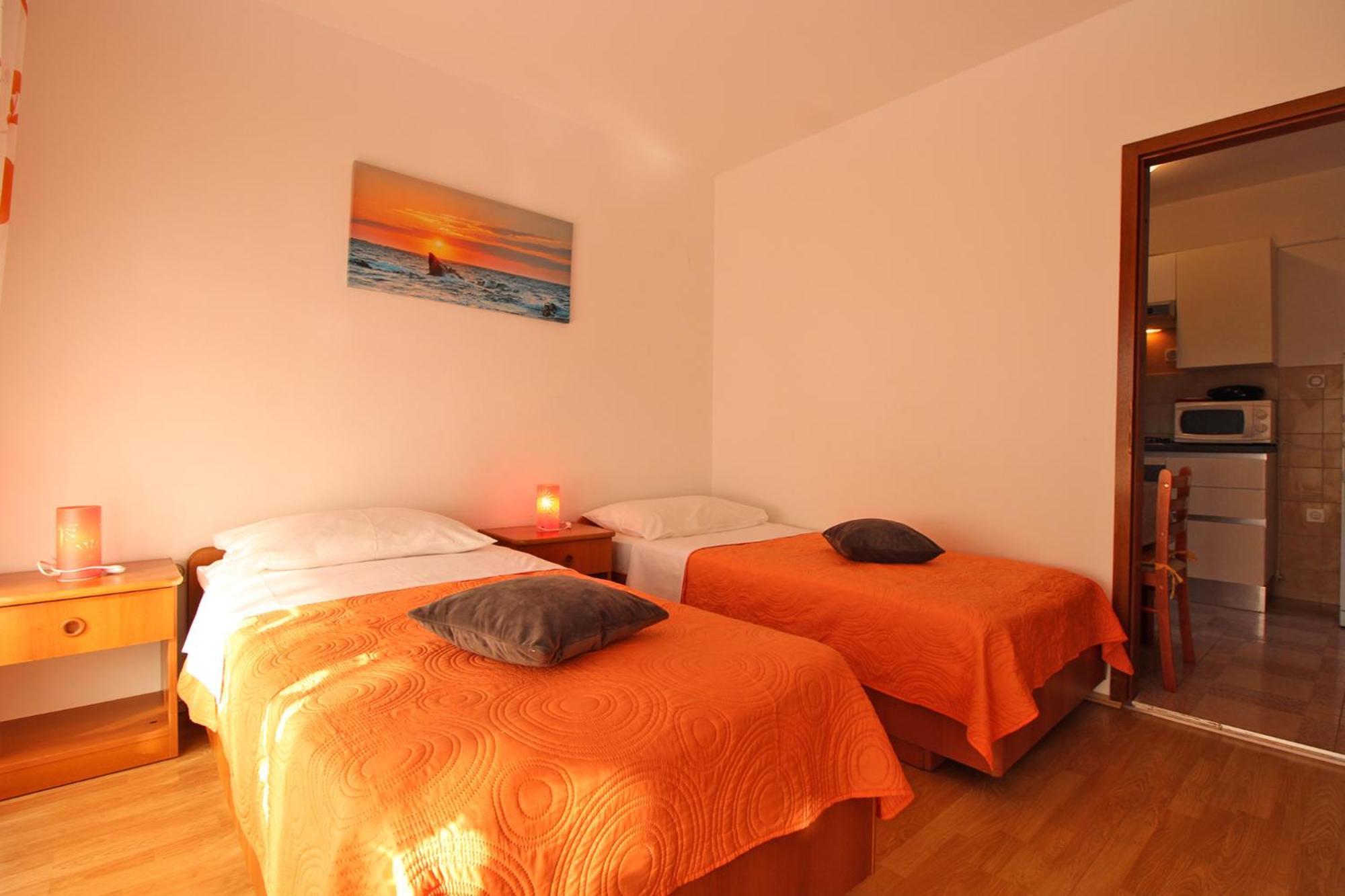 Apartments Orange 768 Fažana Exterior foto